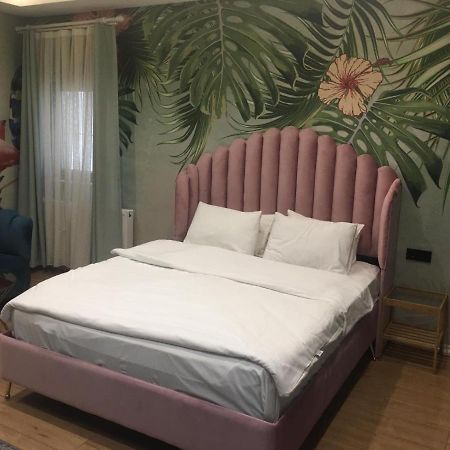 Hola Suites Hotel Istanbul Bagian luar foto