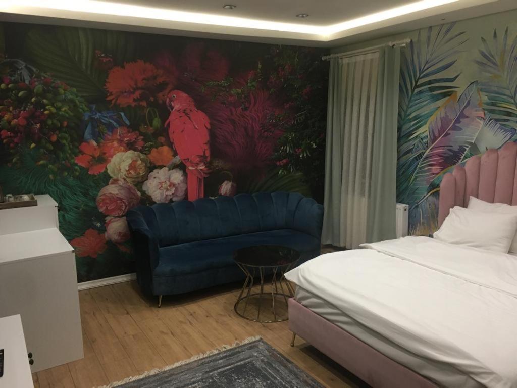 Hola Suites Hotel Istanbul Bagian luar foto