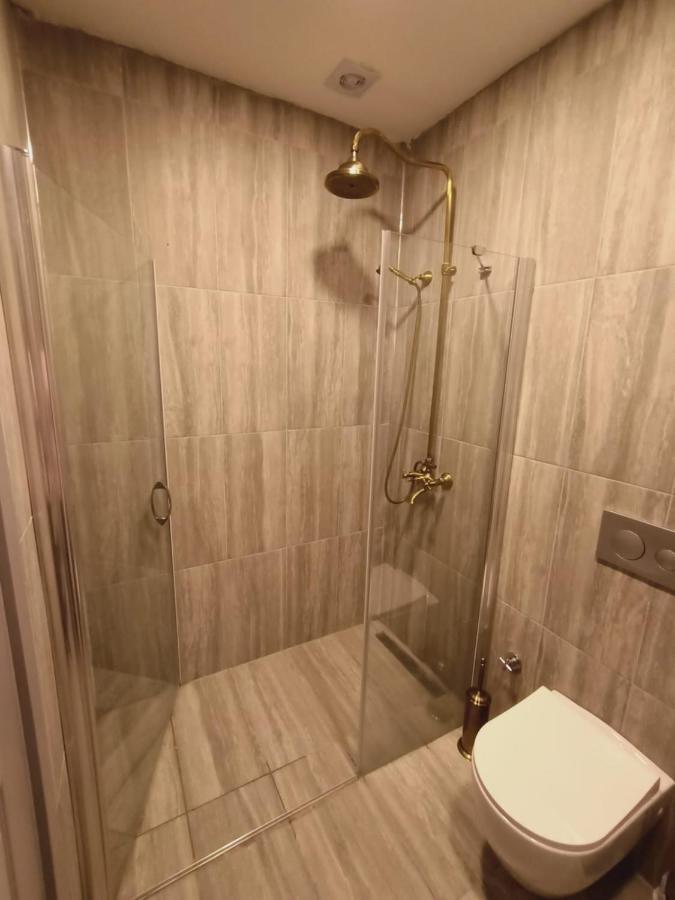 Hola Suites Hotel Istanbul Bagian luar foto