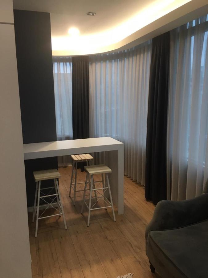 Hola Suites Hotel Istanbul Bagian luar foto
